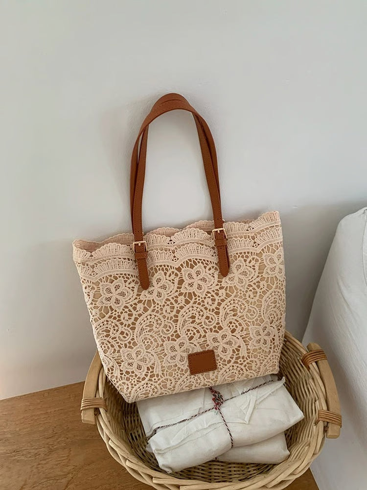 Vintage Lace Shoulder Bag – Elegant Crossbody Purse for Every Occasion 🤍