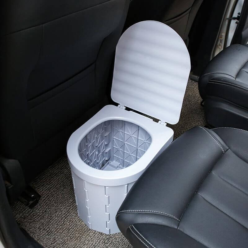 🚽 50% OFF NOW! 🏕️ Portable Outdoor Folding Toilet – Sturdy & compact – Includes waste bags, supports up to 300 lbs – perfect for camping, road trips or emergencies 🌲