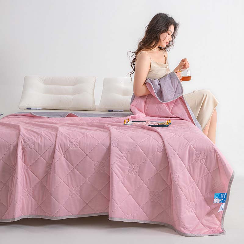 📢📢40% OFF !! ⏰Breathable Printed Washable Summer Cooling Comforter💤