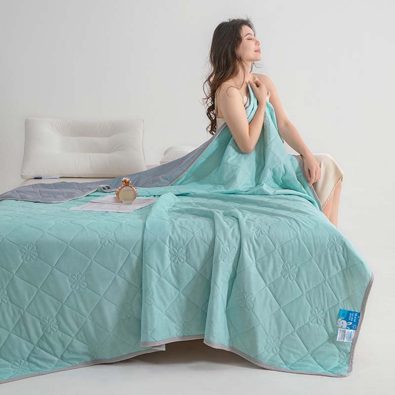 📢📢40% OFF !! ⏰Breathable Printed Washable Summer Cooling Comforter💤