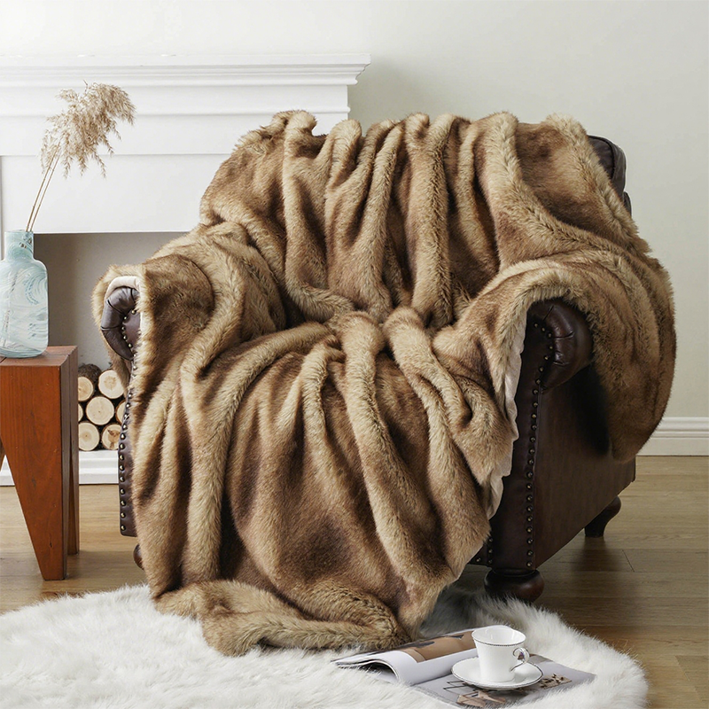 🔥Free Shipping🔥Fluffy Faux Fur Throw Blanket