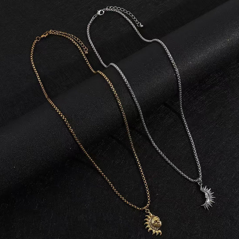 Sun & Moon Spliced Pendant Necklace Set