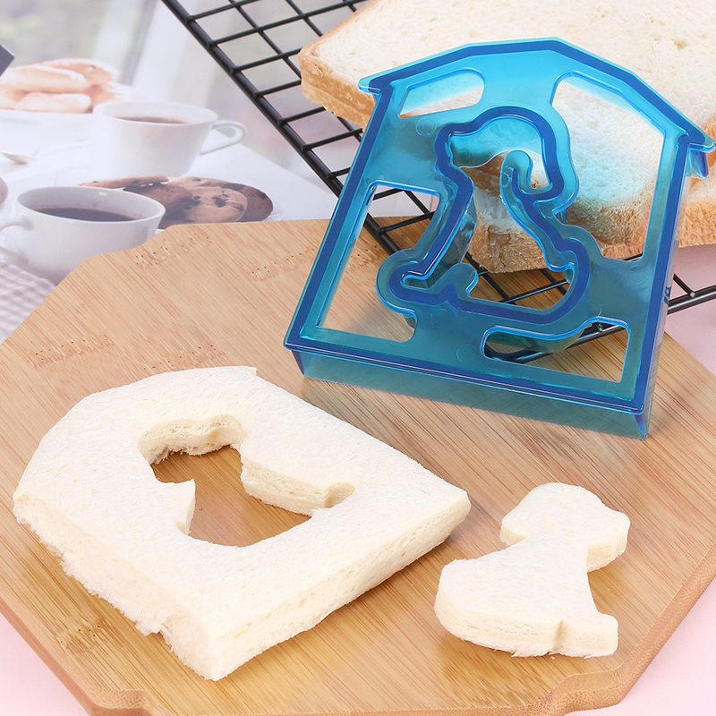 Easy-to-Use Toast and Sandwich Mold