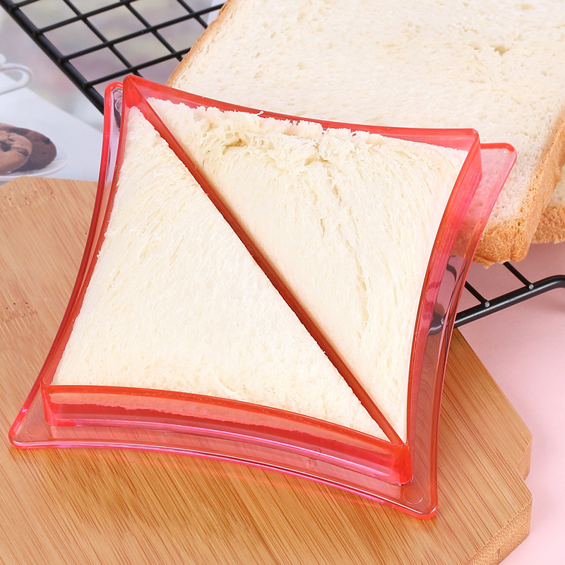 Easy-to-Use Toast and Sandwich Mold