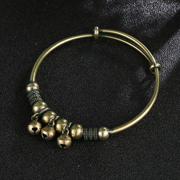 ✨ 50% OFF NOW! 🔔 Push-Pull Adjustable Bell Bangle – Stylish, stretchable & perfect for daily wear – slips on and off easily 💎