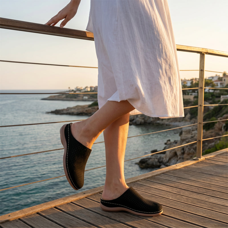 📢📢30% OFF !! ⏰ Women's Perforated Slip-On Platform Mules