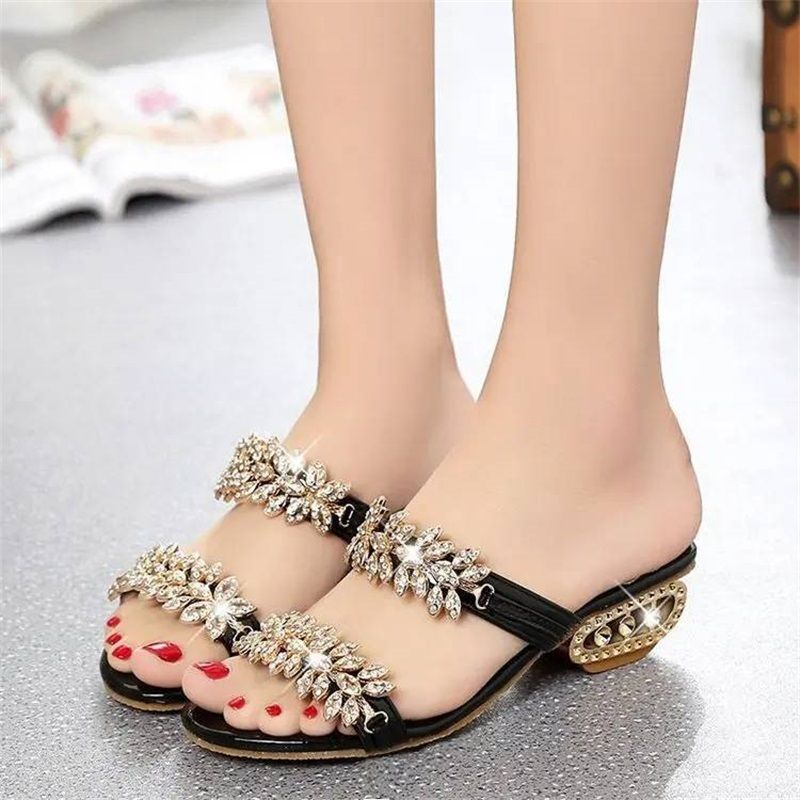 👡 50% OFF NOW! ✨ High-Quality Fashion Rhinestone Sandals for Women – Sparkly, comfortable & perfect for weddings, parties or summer evenings 💃