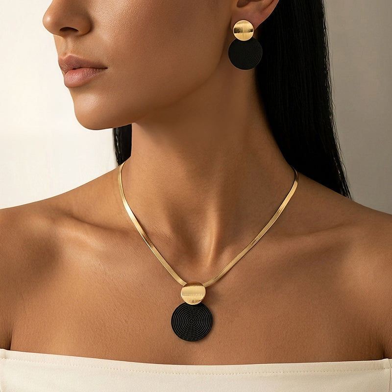🎁2026 New Arrivals 50% OFF💥Modern Chic Necklace & Earring Set – Gold finish, geometric design & lightweight – perfect for daily elegance or gifting – includes matching pieces for a polished look 💫