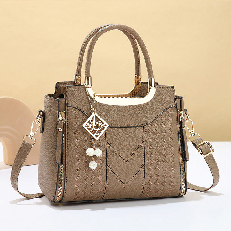 📢📢40% OFF !! ⏰Women's V-Stitched Satchel – Gold Hardware, Multi-Compartment, Top-Handle 🌸