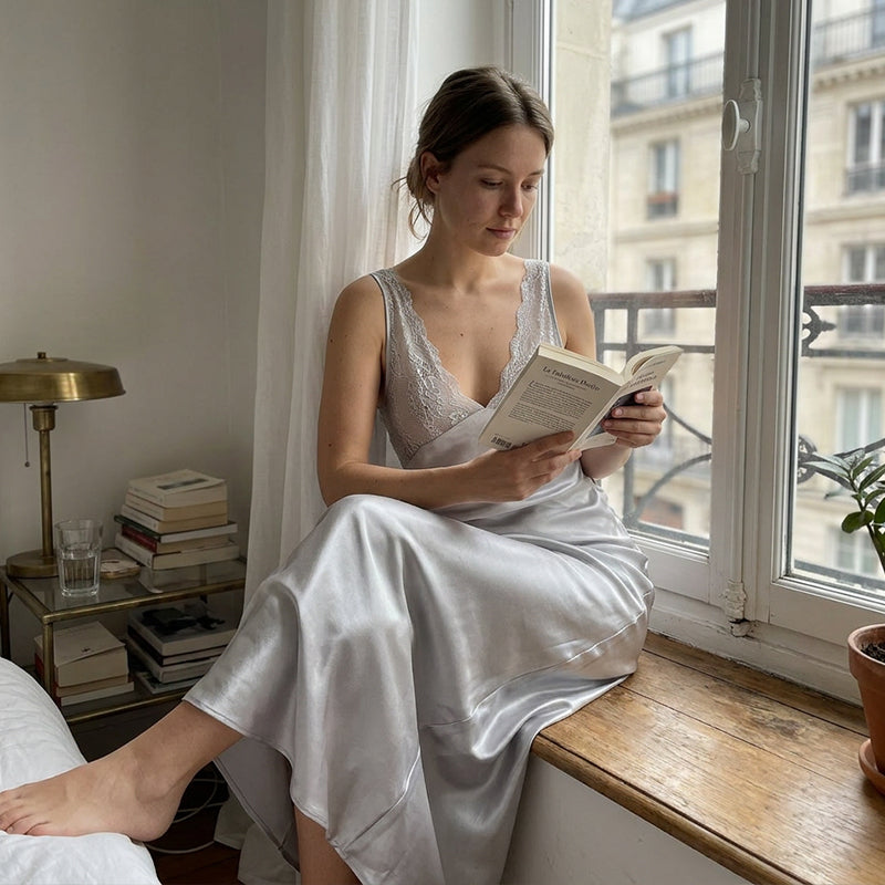 📢📢40% OFF !! ⏰Elegant V-Neck Slip Nightdress